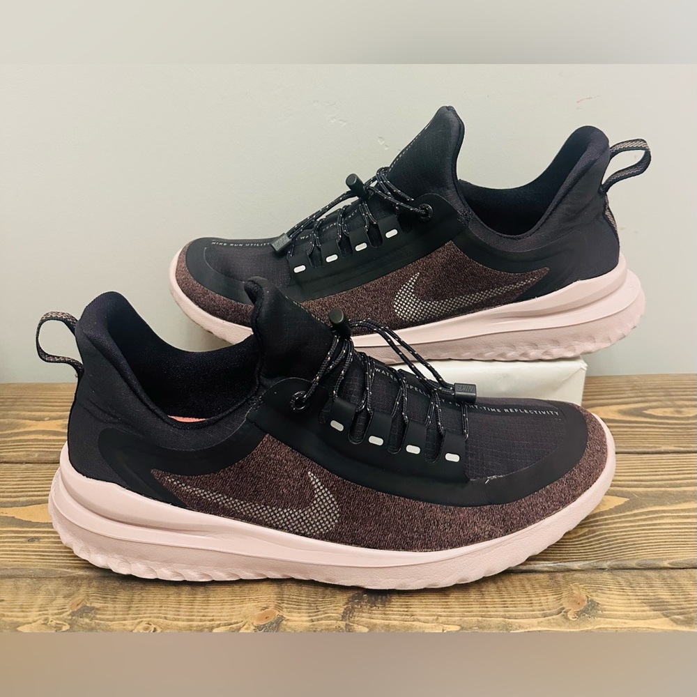 Nike Renew Rival Shield Running Shoe AR0023-001 Women’s Size 10